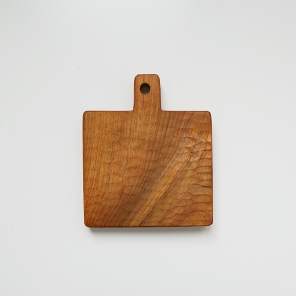 小沢賢一　カッティングボードミニ四角彫あり　model：KMS110　9.5×8.5（ｃｍ）