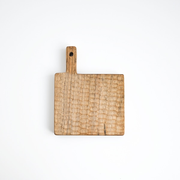 小沢賢一　カッティングボードミニ四角彫あり　Model：KBM211H　10.5×12.5（ｃｍ）