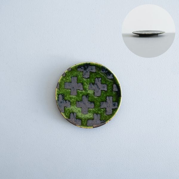黒木泰等　織部十字文豆皿　Φ10cm　H1.5cm