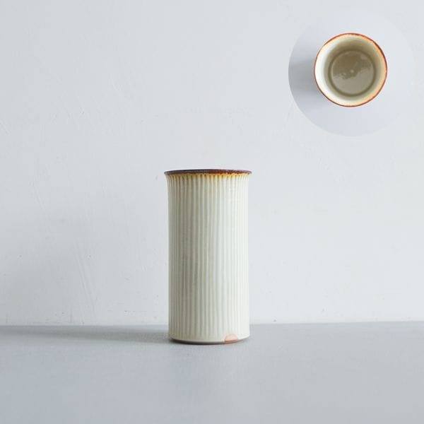 黒木泰等　灰釉鎬筒カップ　Φ8cm　H11.5cm