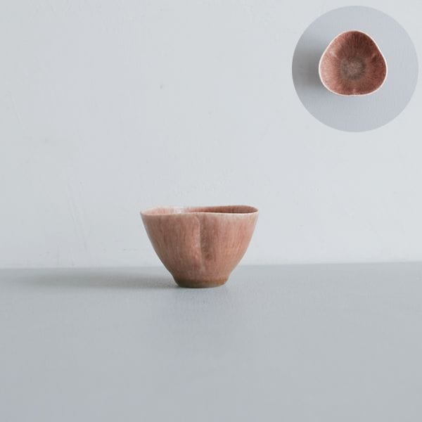 黒木泰等　あずき釉三角豆鉢　Φ7cm　H4.5cm