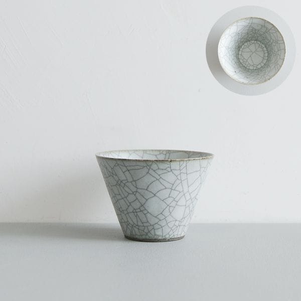 髙田志保　炭入り角フリーカップ　Φ9.5cm　H6.5cm