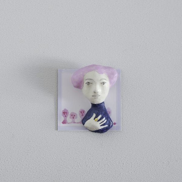 福田十糸子　ブローチ金の指輪のひと　E