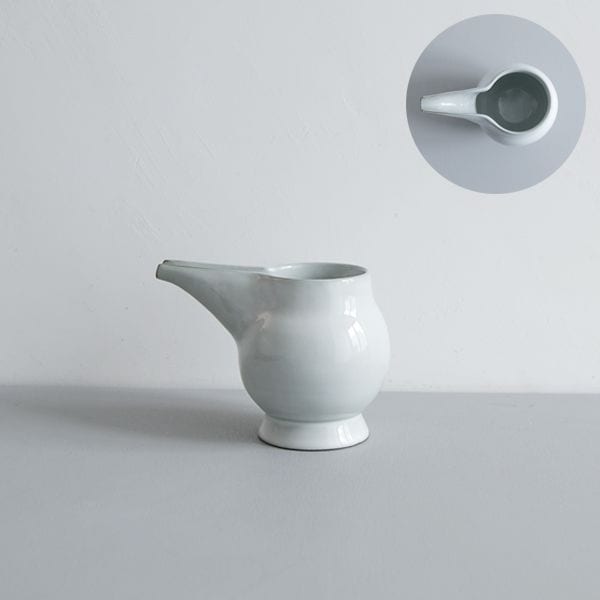 上國料正記　片口　Model・A　白　Ｈ10.5ｃｍ