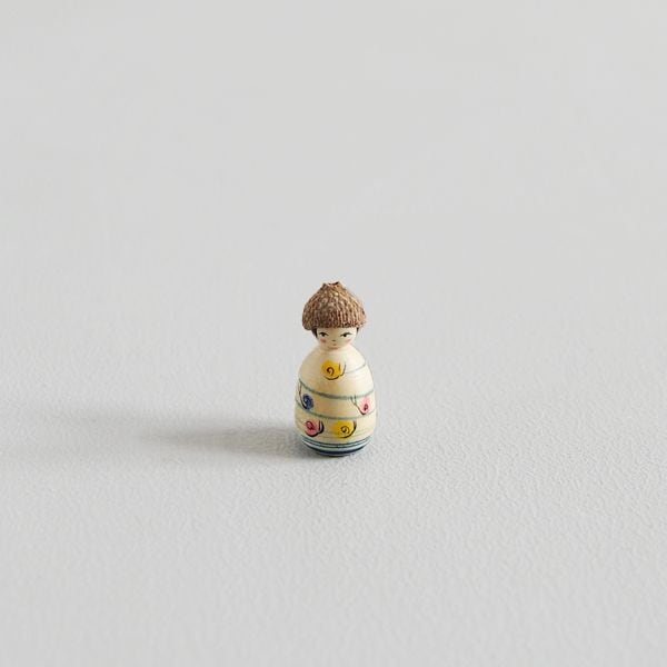 どんぐりこけし　カタツムリ　Model・KA-A　身長2.5cm