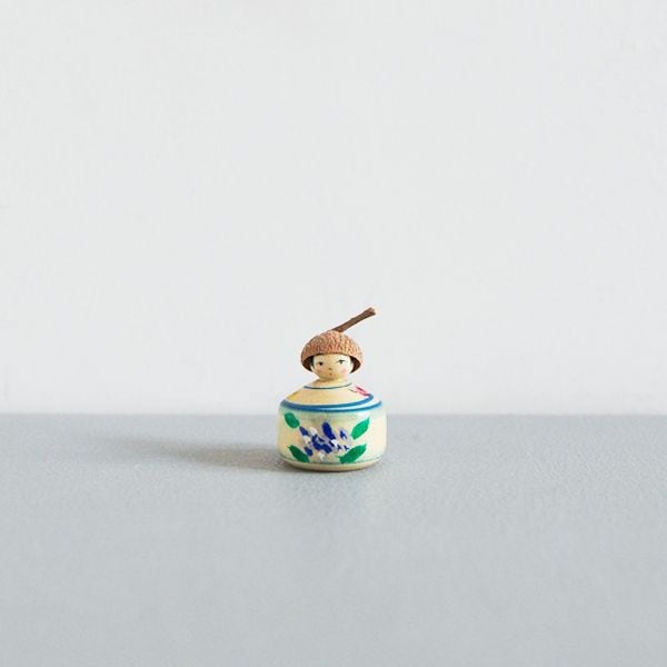 どんぐりこけし　花　Model・AG-B　身長2.5cm