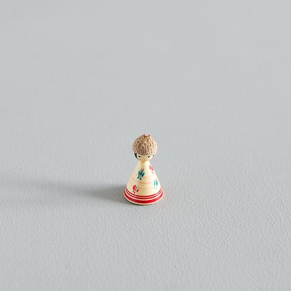 どんぐりこけし　蝶々　Model・CH-E　身長2.5cm