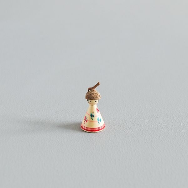 どんぐりこけし　蝶々　Model・CH-H　身長2.5cm