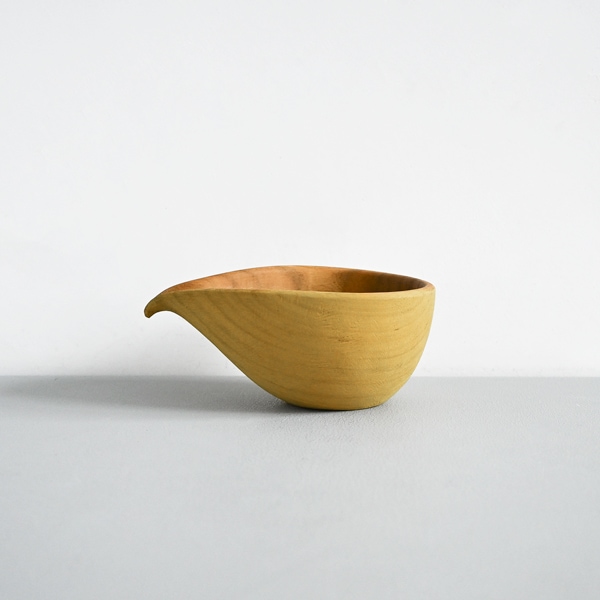 安彦年朗｜片口　9×14㎝　H6cm