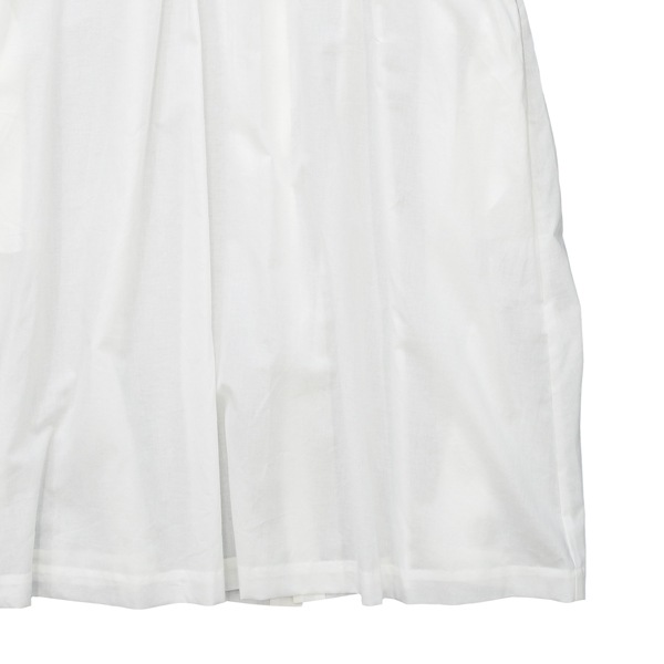 the last flower of the afternoon｜静寂の欠片　Half sleeve back-opened dress［White（白）］