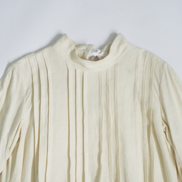 HALLELUJAH プリーツローブ（1900年代） Off White 送料無料