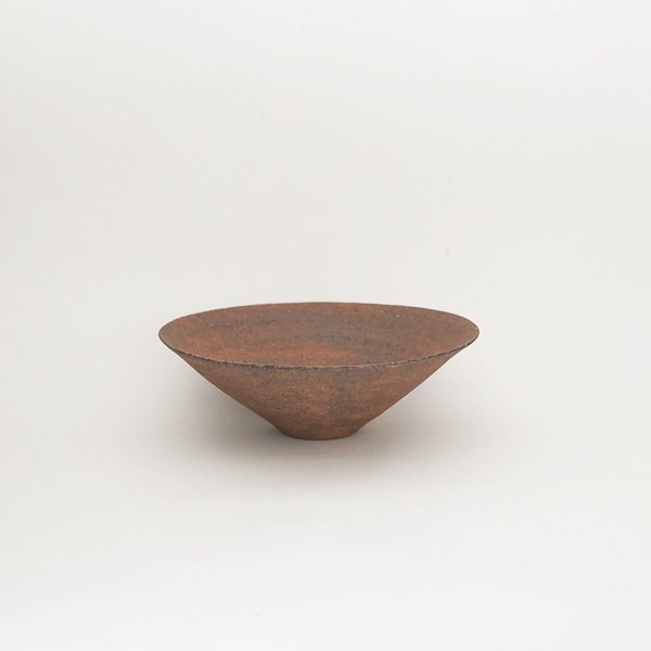 二階堂明弘　やきしめ小鉢　赤　Φ15.5ｃｍ　Ｈ5.5ｃｍ