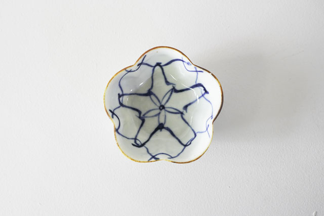 中尾万作　両あみ梅型小付　Φ9.5ｃｍ