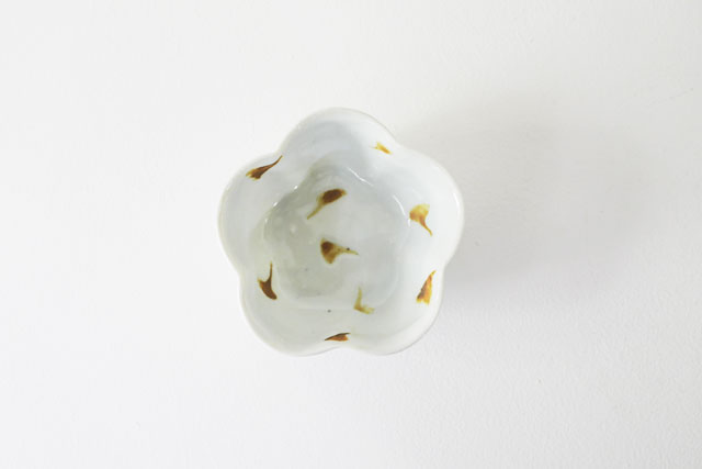 中尾万作　さび抜梅型小付　model　B　Φ9.5ｃｍ
