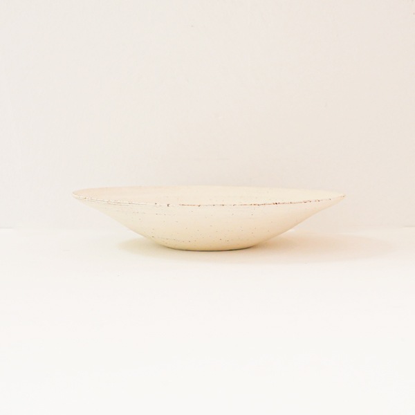 二階堂明弘 やきしめリム皿 白 Φ19cm