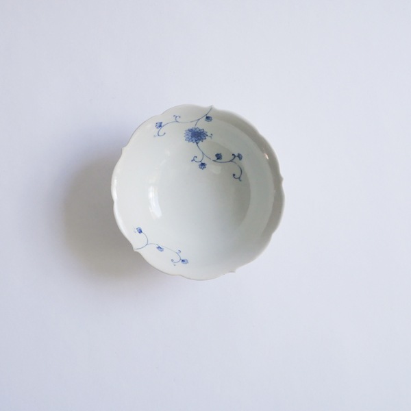 大井寛史・萌子　染付　稜花4寸小鉢
