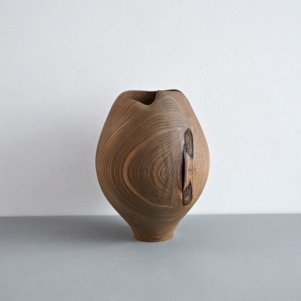 坂田琢磨　壺　神代楡（にれ）　長径Φ19cm　H24.5ｃｍ