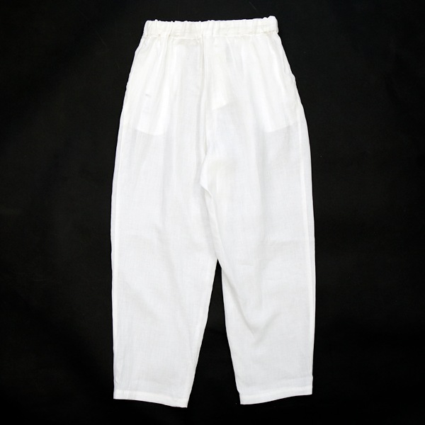 1dozen(イチダース）｜リネン２タックテーパードパンツ（750158）｜ Off White