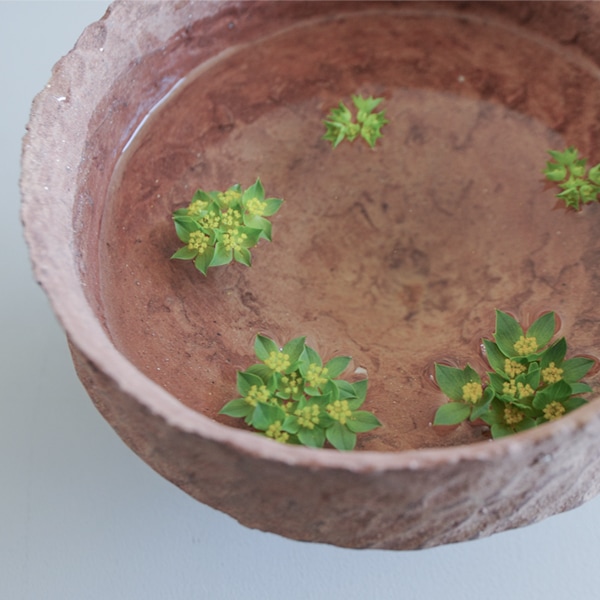 二階堂明弘 手びねり花器（赤） H13cm