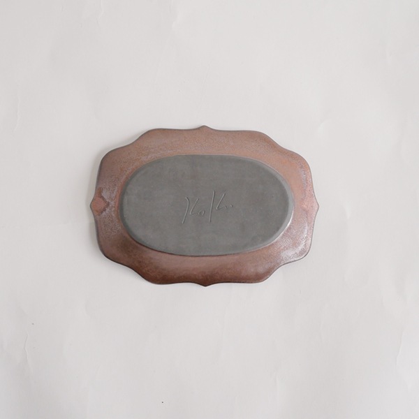 上國料正記　楕円小皿　ブロンズ　11.5×16.5ｃｍ