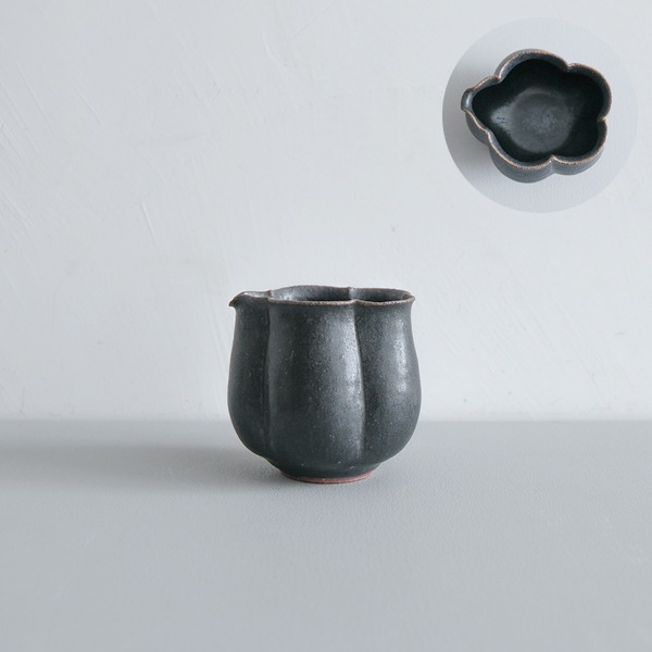 黒木泰等 黒滴釉雲片口 H8cm