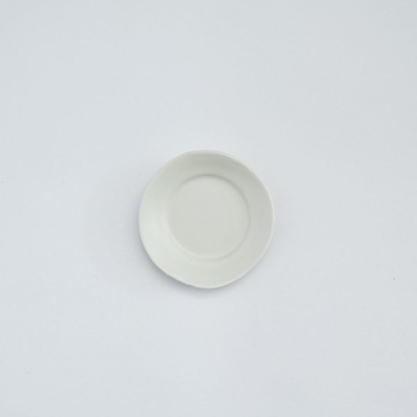 馬場勝文 白磁マットリム豆皿