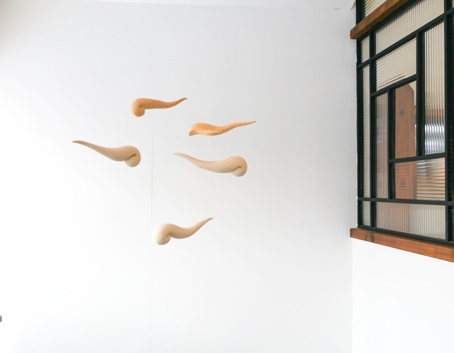 安彦年朗　モビール　雲