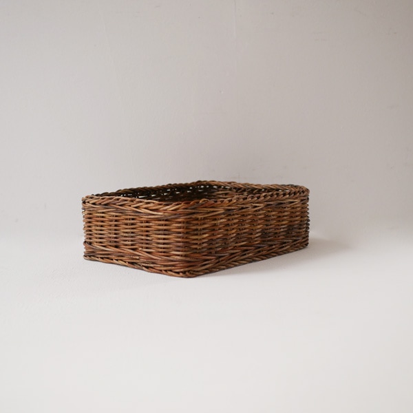 トレイ　小　（あけび）　21×27ｃｍ