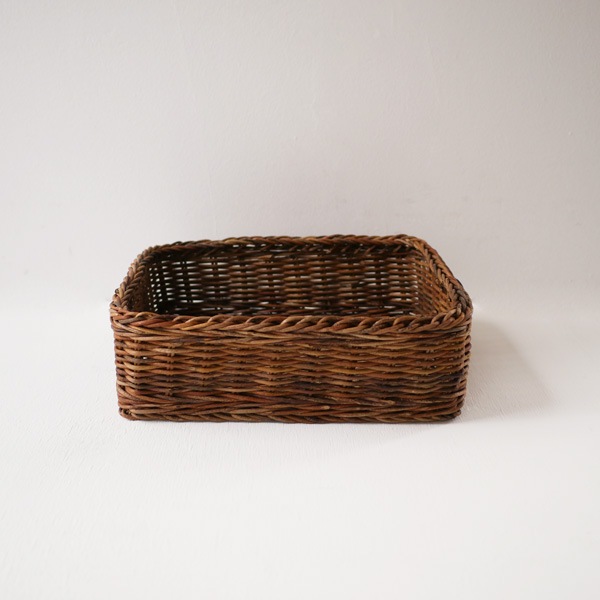 トレイ　小　（あけび）　21×27ｃｍ