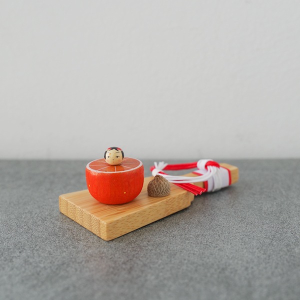 どんぐりこけし　みかん　羽子板　セット　model　MH1222A　身長2.5ｃｍ
