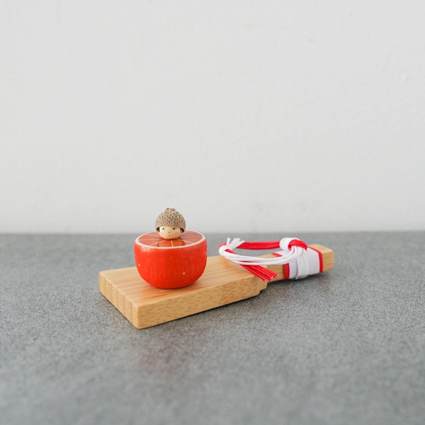 どんぐりこけし　みかん　羽子板　セット　model　MH1222A　身長2.5ｃｍ