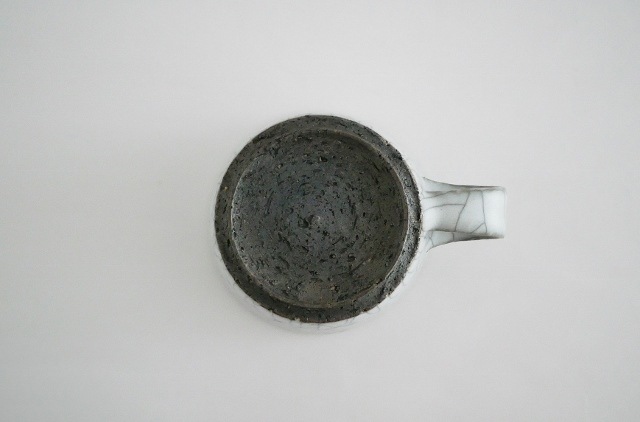 _田志保　炭入りマグカップ　H6ｃｍ