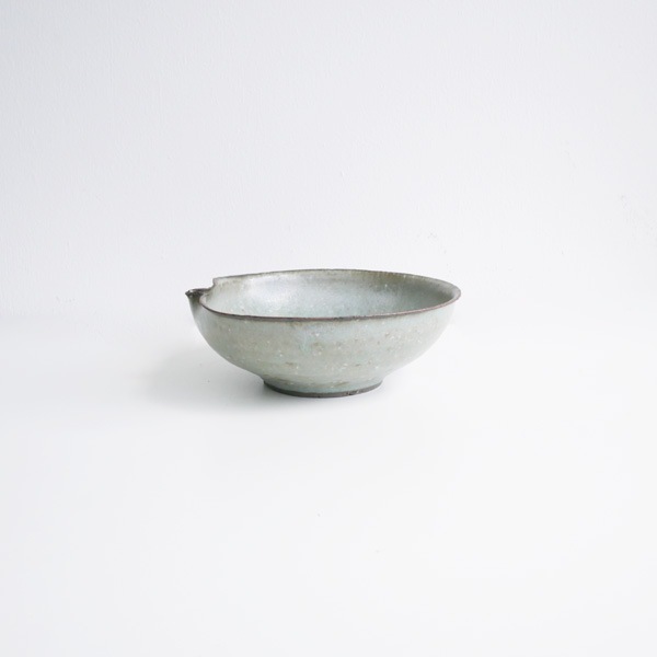 髙田志保　灰釉片口小鉢　Φ11.5ｃｍ