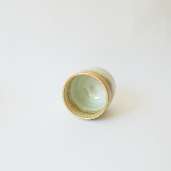 下嶽智美　湯呑　Model.TW