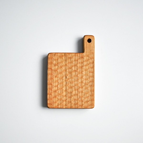 小沢賢一　カッティングボードミニ四角彫あり　Model：KBM204M　10.5×9（ｃｍ）