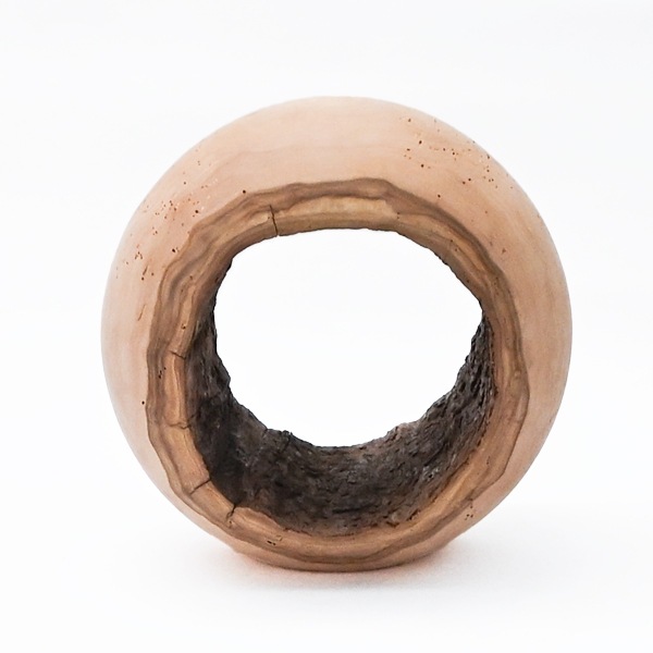 坂田琢磨　穴あき花器　H36cm