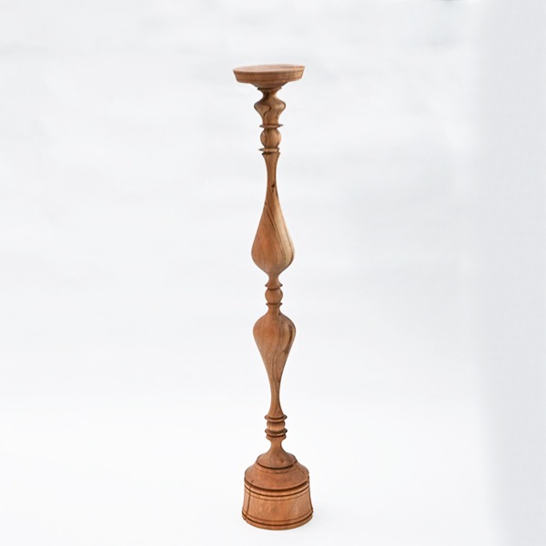 坂田琢磨　オブジェ（いちい）　H95.5ｃｍ