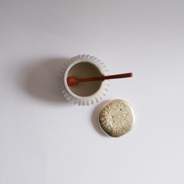 馬場勝文　土マットシュガーポット　丸　（匙付き）