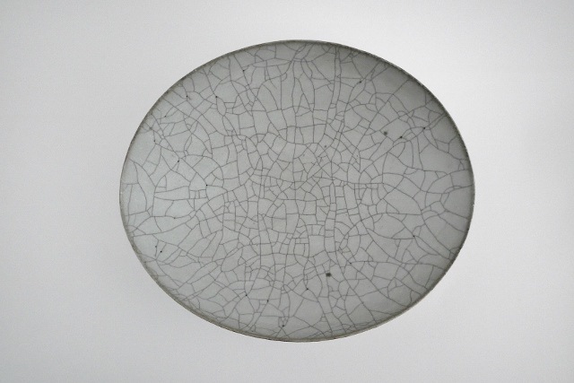 _田志保　炭入り楕円鉢8寸鉢