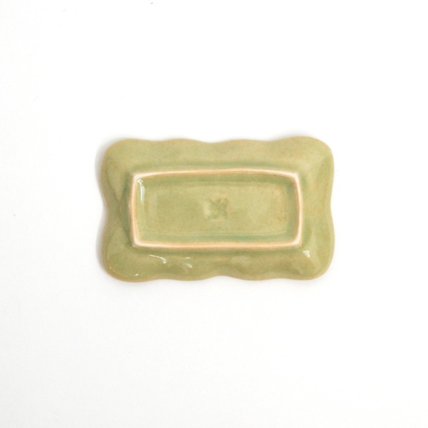 斉藤幸代　豆皿　ベベラ菊　緑釉　5.5×8.5cm