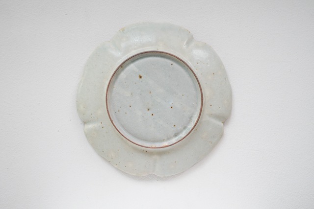 市野吉記　安南手　５弁輪花皿　Φ21.5ｃｍ