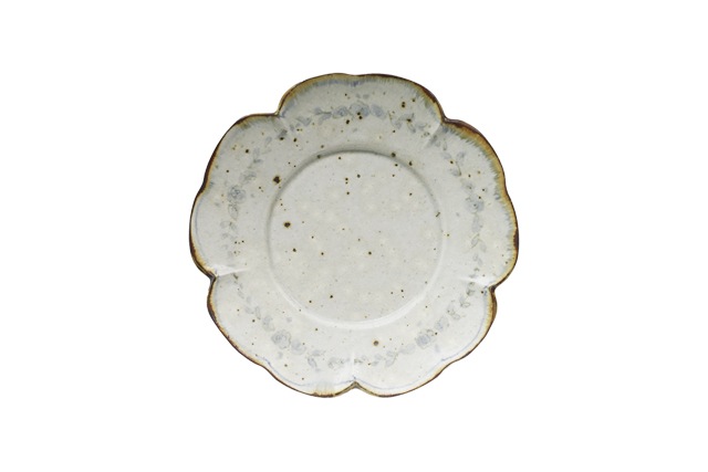 市野吉記　安南手　５弁輪花皿　Φ21.5ｃｍ