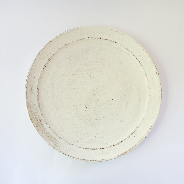 【新品未使用】希少品　二階堂 明弘作　やきしめリム皿(白) 新品未使用】希少品二階堂 明弘作やきしめリム皿(白)