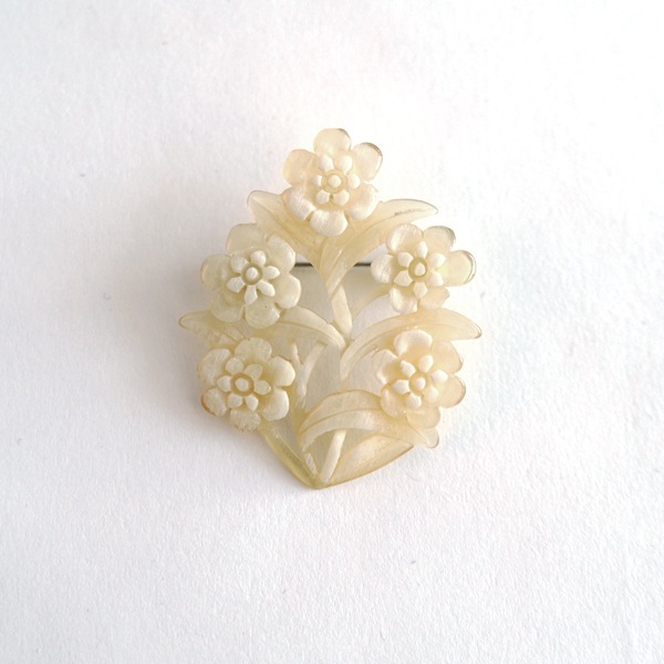 BISOU　五つ花 　ブローチ