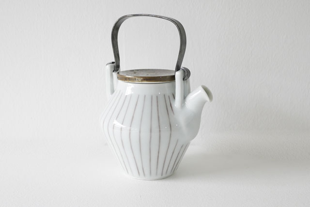 山崎美和　赤い線の急須