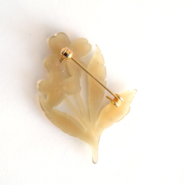 BISOU　春草 　ブローチ