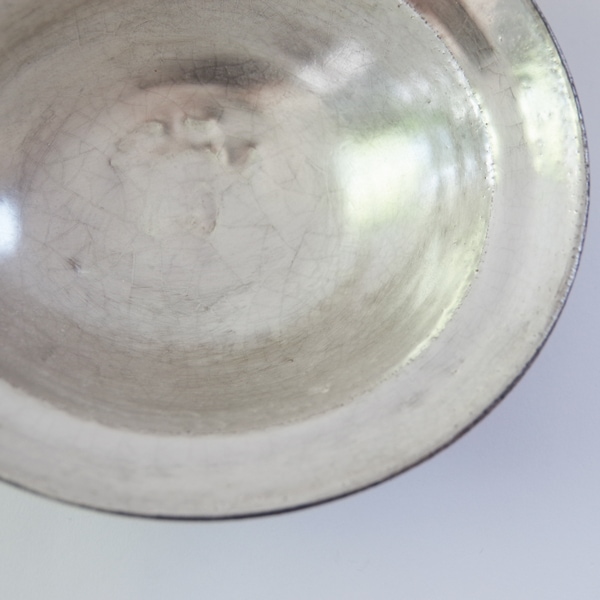 谷井直人 黒×シルバー たわみ鉢