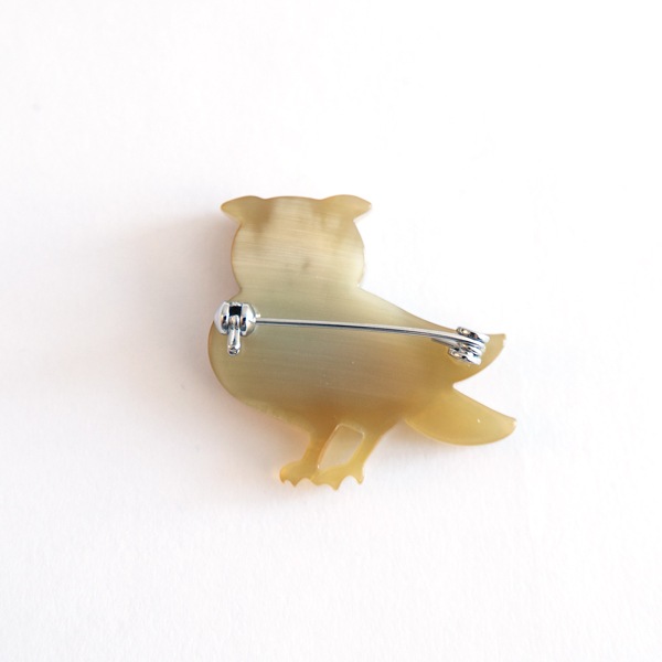 BISOU　フクロウのフルート 　ブローチ