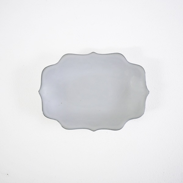 上國料正記　楕円小皿　11.5×16.5ｃｍ　