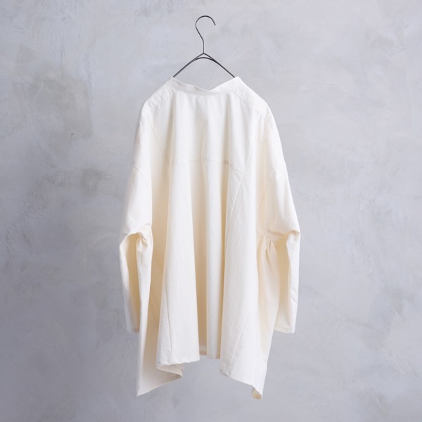 the last flower of the afternoon｜滲むひかり　Rectangle blouse　ecru［生成］